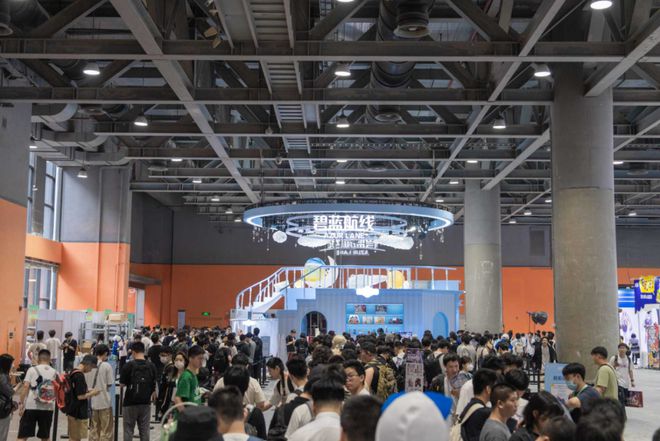 航线》的线下活动就跟回家了一样k8凯发一触即发每次参加《碧蓝(图3)